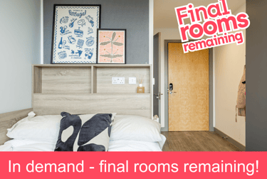 Deluxe En Suite - Image 1